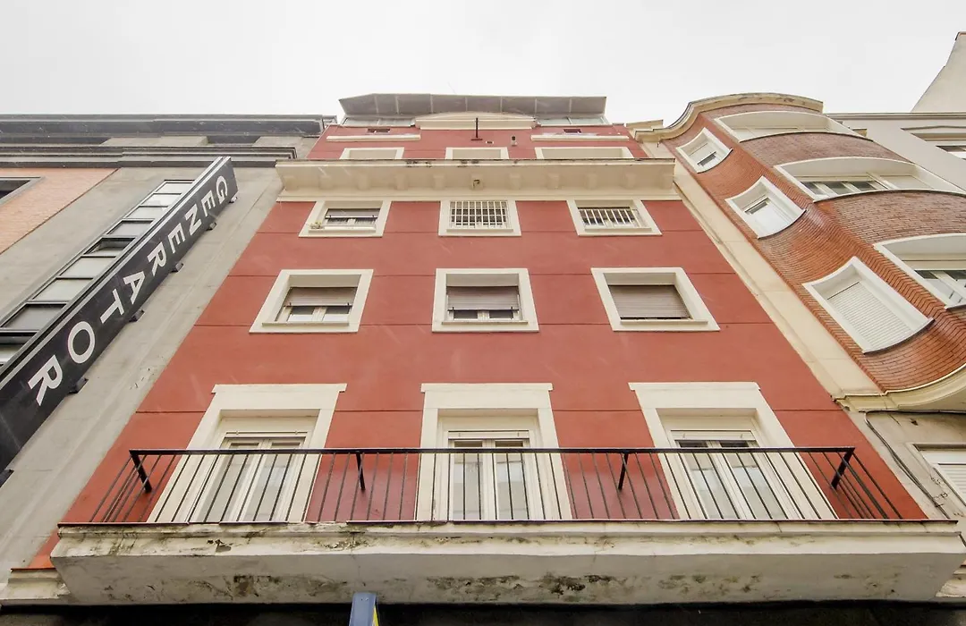 Explora Madrid para 7, al pie de Gran Vía E2-1